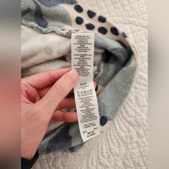 (SOLD) Vintage Y2K Juicy Couture Terry Cloth Shirt short sleeve - Picture 9 of 12